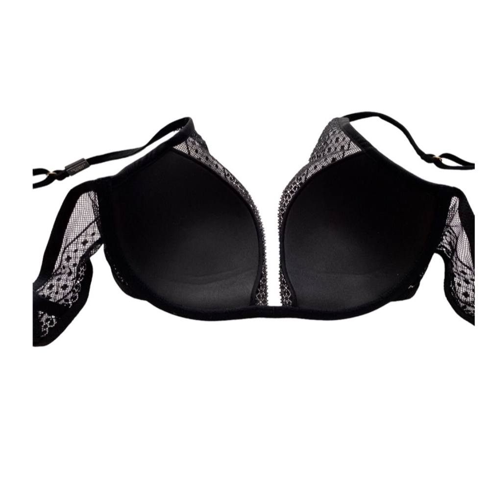 Victorias Secret Nwt Incredible by VS Lightly Lined Lace Plunge Black Bra - Picture 4 of 4